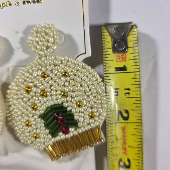 Simply Southern Beaded Holiday snow Globe Earrings Gold Accents Gift Pouch tree - Picture 4 of 4